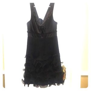 Stunning cocktail dress!